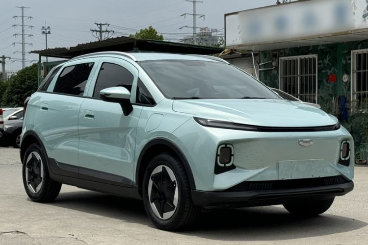 Used Geometry E Firefly 2024 301km Flowing Light Exterior 3