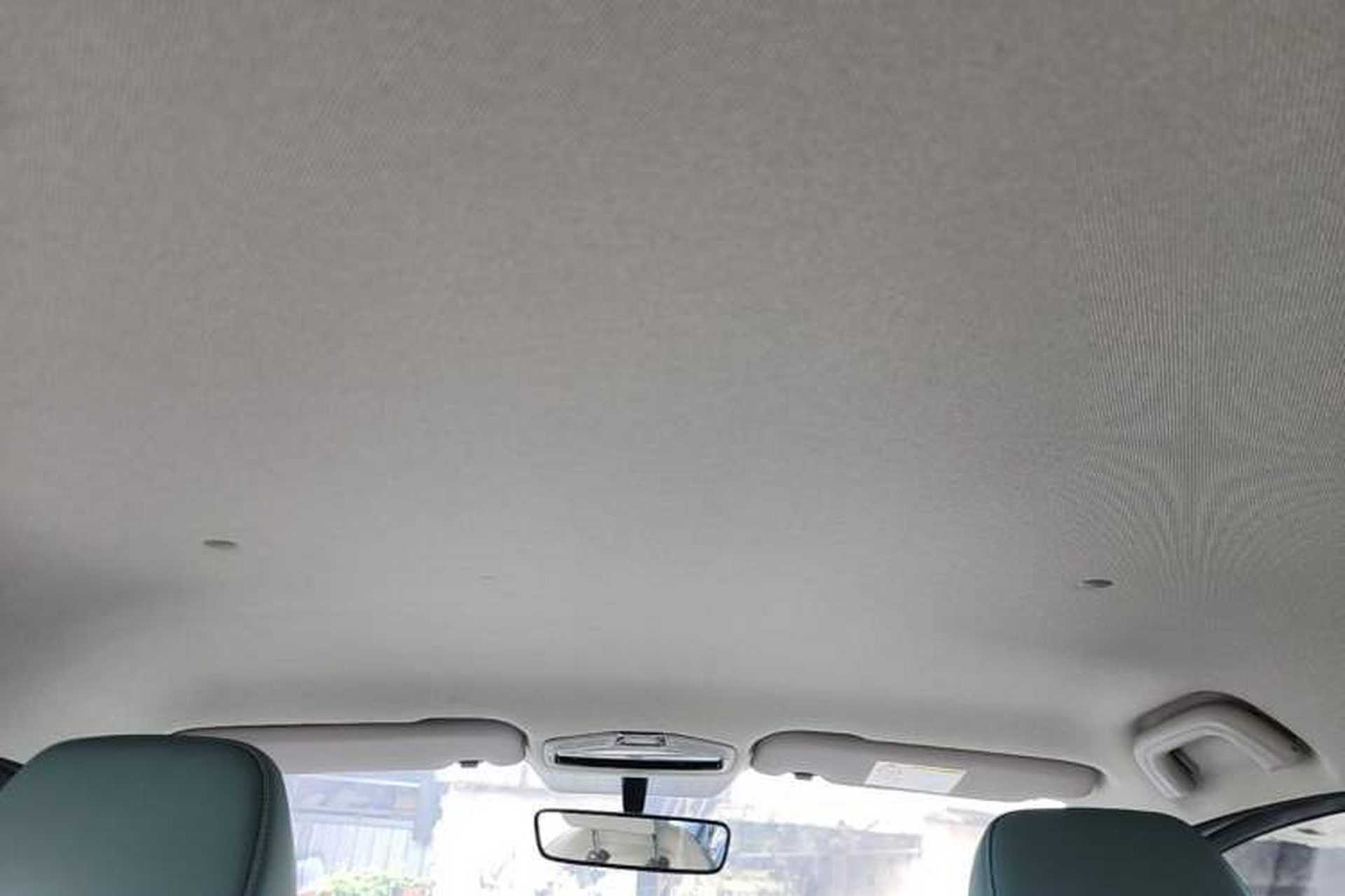 Used Geometry E Firefly 2024 401km Starlight Headliner