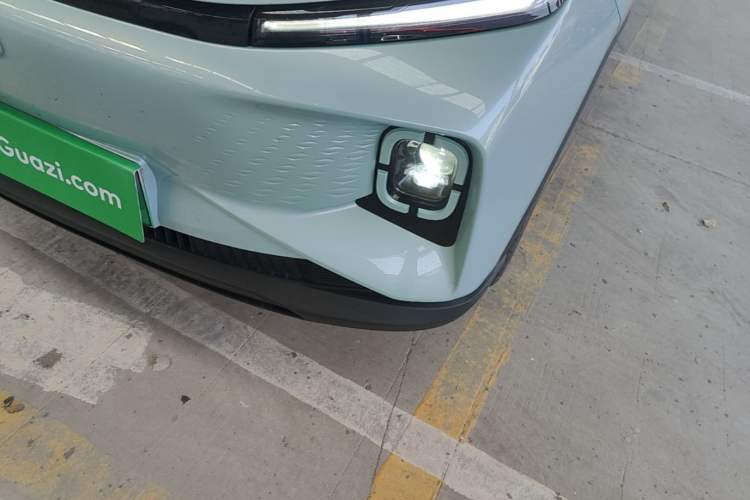 Used Geometry E Firefly 2024 301km Starlight Left Front Headlight