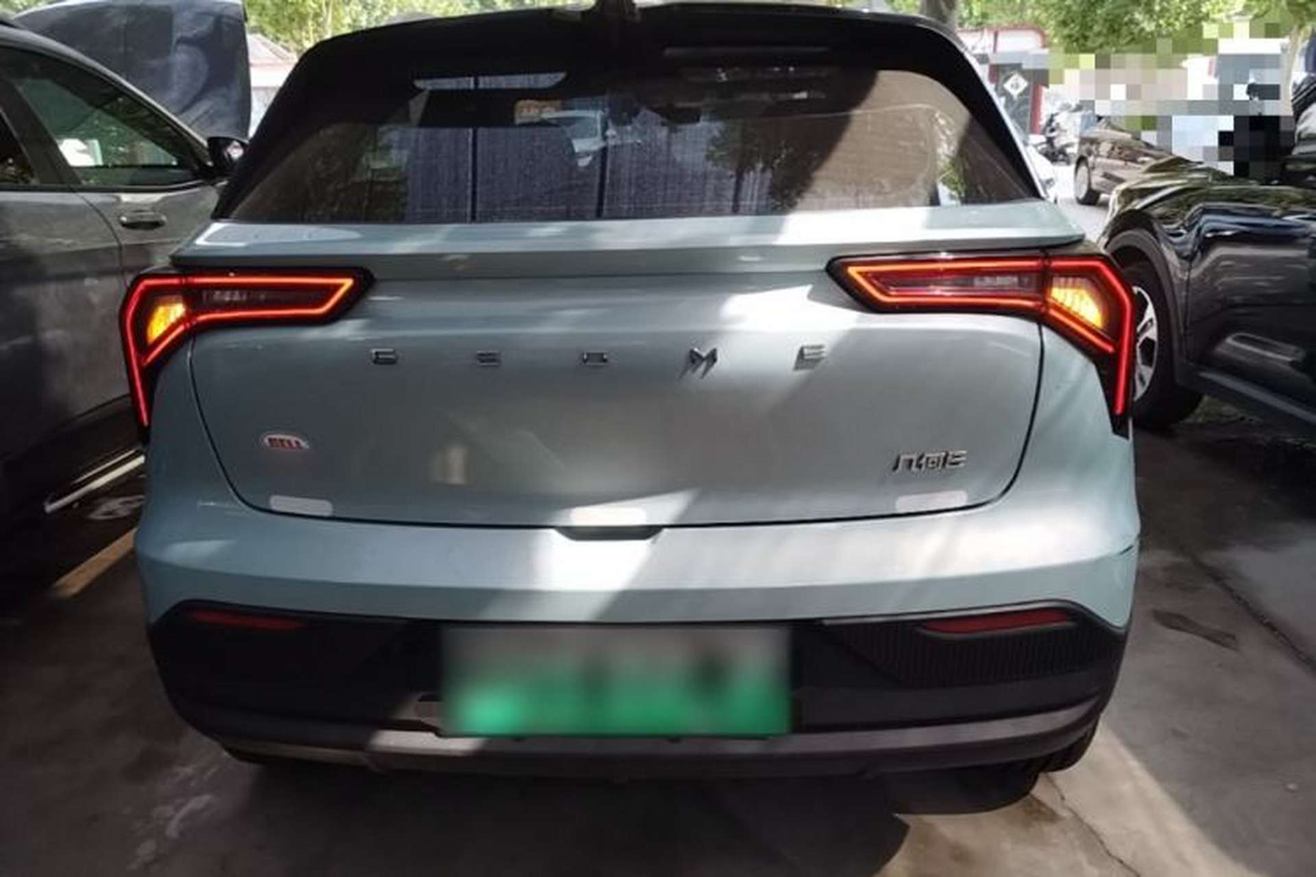Used Geometry E Firefly 2024 301km Flowing Light Rear