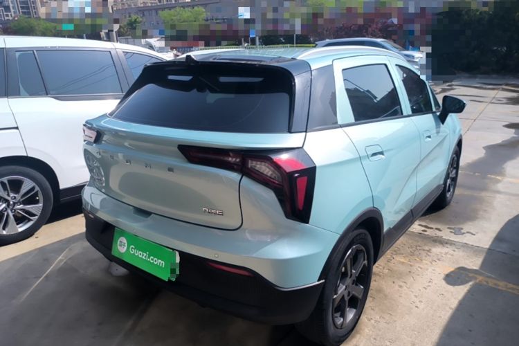 Used Geometry E Firefly 2024 401 km Fluorescent Rear Right 45 Deg