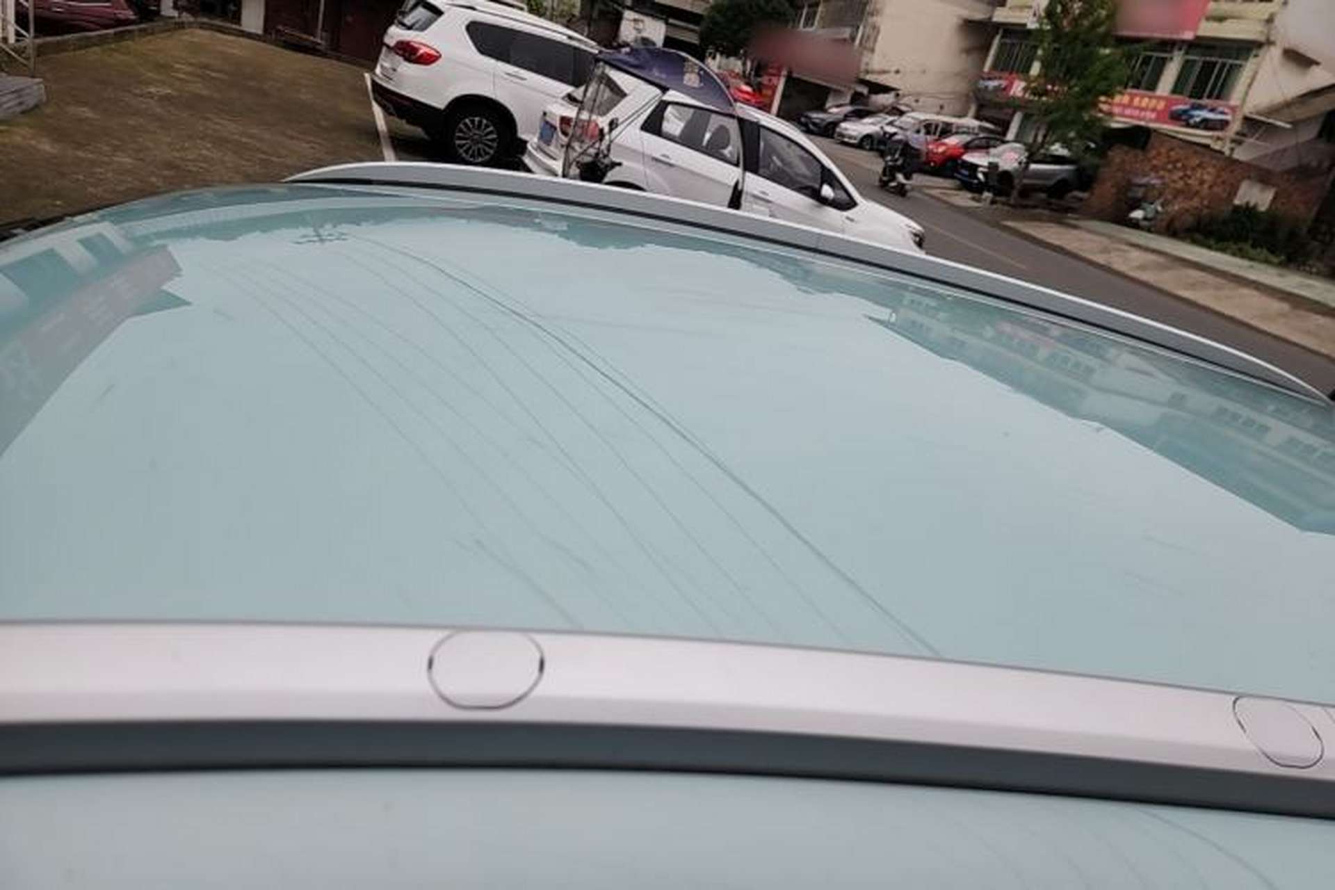 Used Geometry E Firefly 2024 401km Starlight Roof