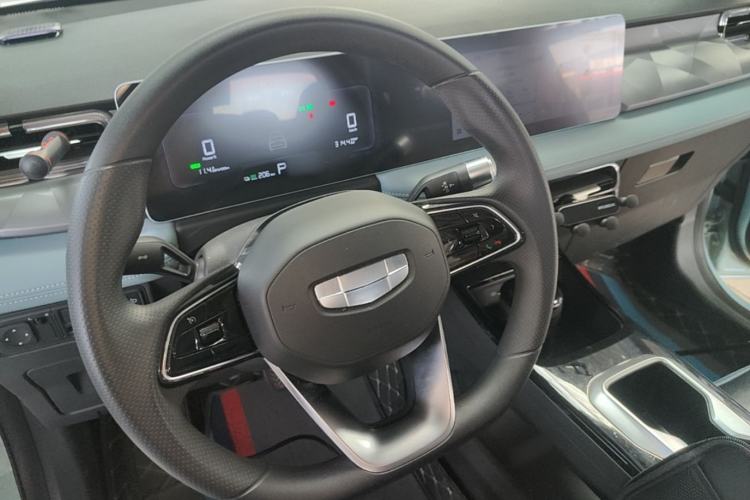 Used Geometry E Firefly 2024 301km Starlight Steering Wheel
