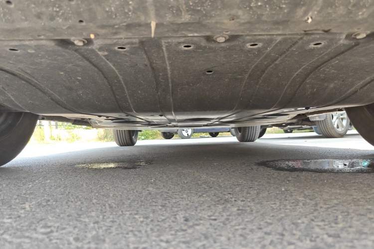 Used Geometry E Firefly 2024 301km Starlight Chassis Front
