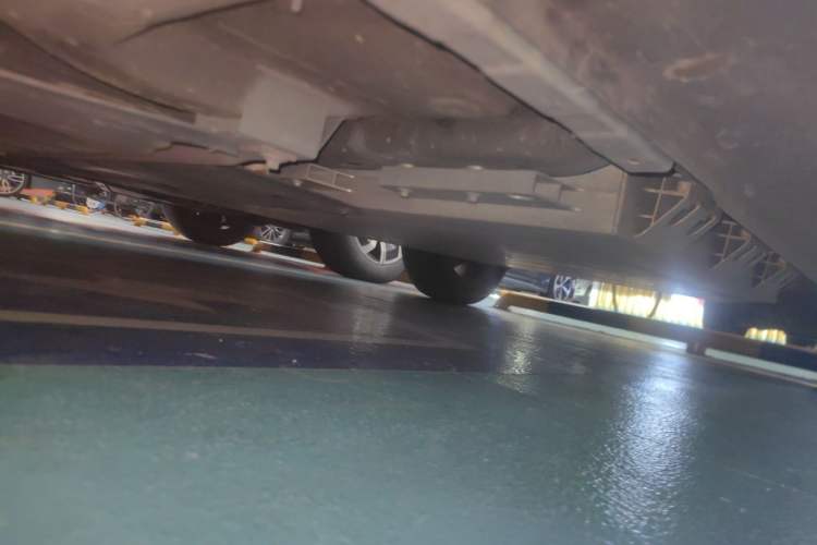 Used Geometry E Firefly 2024 301km Starlight Chassis Front Left