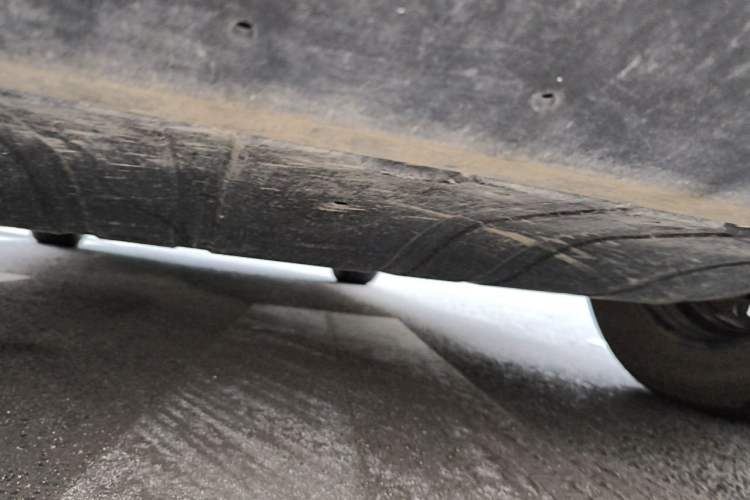 Used Geometry E Firefly 2024 301km Starlight Chassis Front