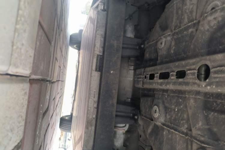 Used Geometry E Firefly 2024 401km Starlight Chassis Rear
