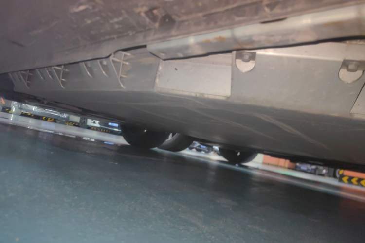 Used Geometry E Firefly 2024 301km Starlight Chassis Rear Left