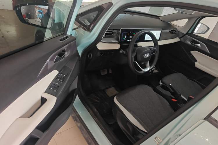 Used Geometry E Firefly 2024 301km Longteng Edition Driver Seat