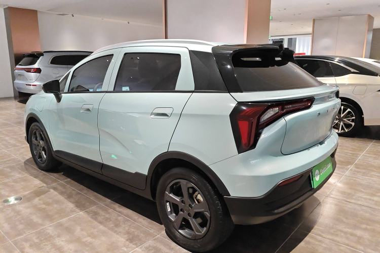 Used Geometry E Firefly 2024 401 km Fluorescent Exterior 3