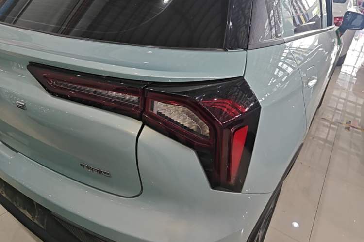 Used Geometry E Firefly 2024 301km Longteng Edition Exterior 3