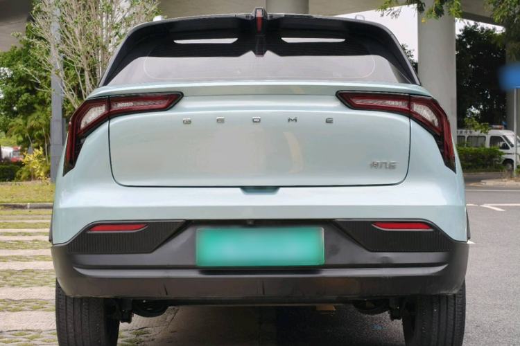 Used Geometry E Firefly 2024 301km Flowing Light Exterior 6