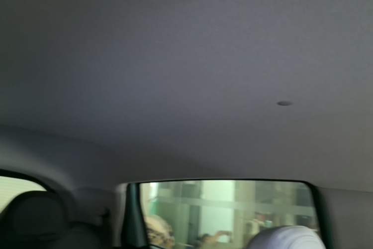 Used Geometry E Firefly 2024 301km Flowing Light Headliner