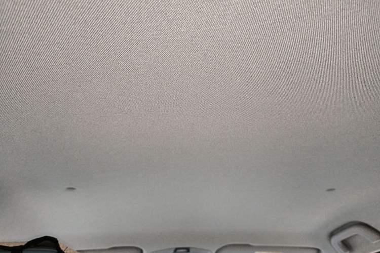 Used Geometry E Firefly 2024 301km Starlight Headliner