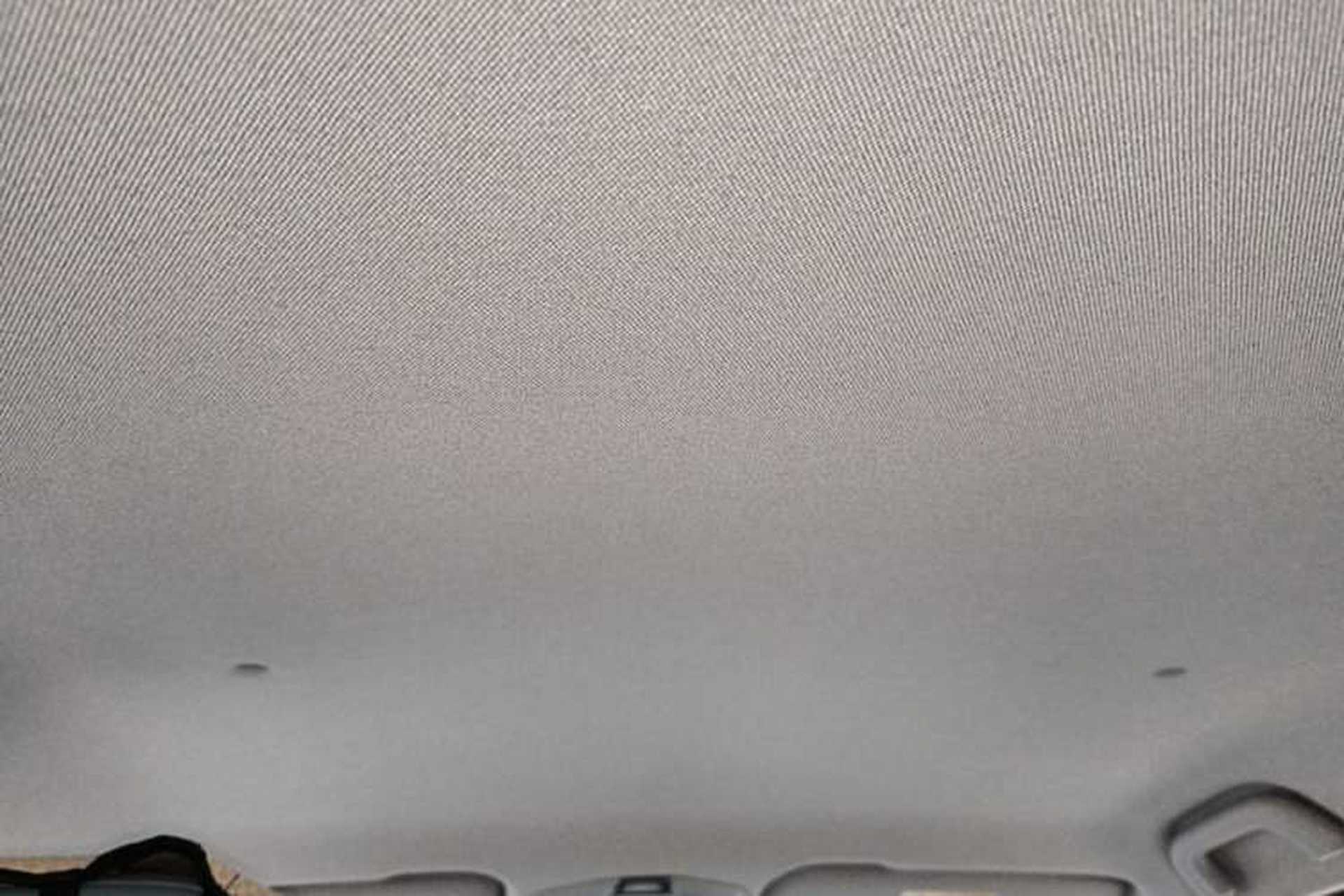 Used Geometry E Firefly 2024 301km Starlight Headliner