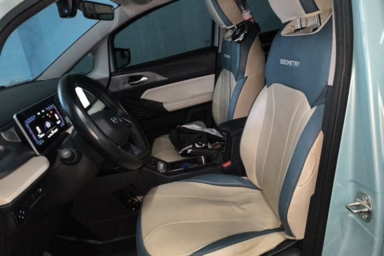 Used Geometry E Firefly 2024 301km Flowing Light Left Front Seat