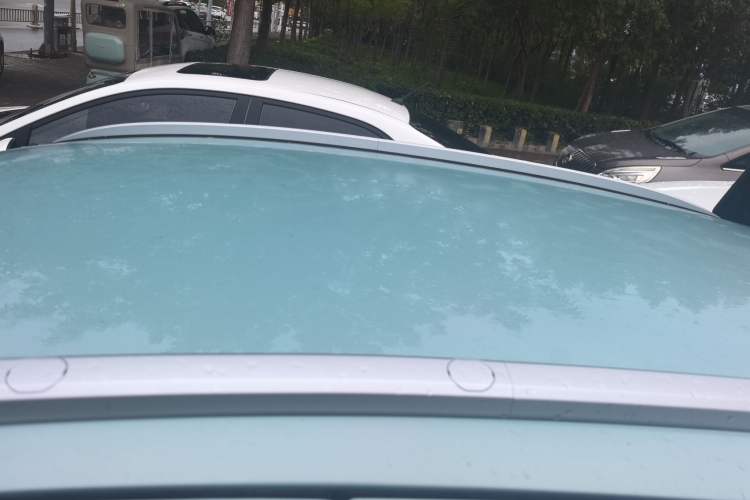 Used Geometry E Firefly 2024 301km Starlight Roof