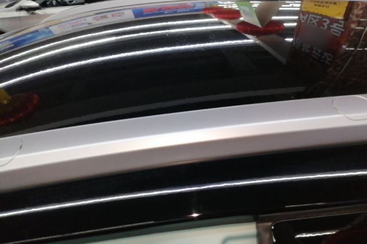 Used Geometry E Firefly 2024 301km Starlight Roof