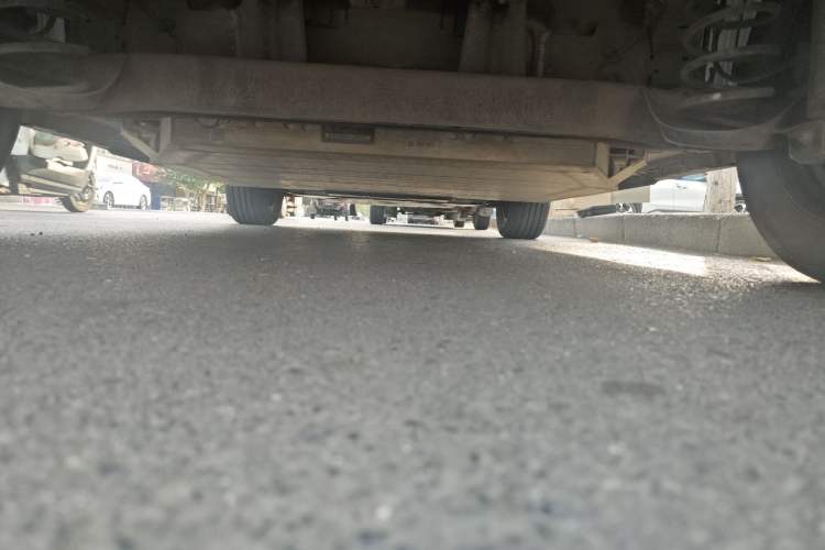 Used Geometry E Firefly 2024 301km Flowing Light Chassis Rear