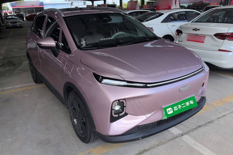 Used Geometry E Firefly 2024 401 km Fluorescent Exterior 2