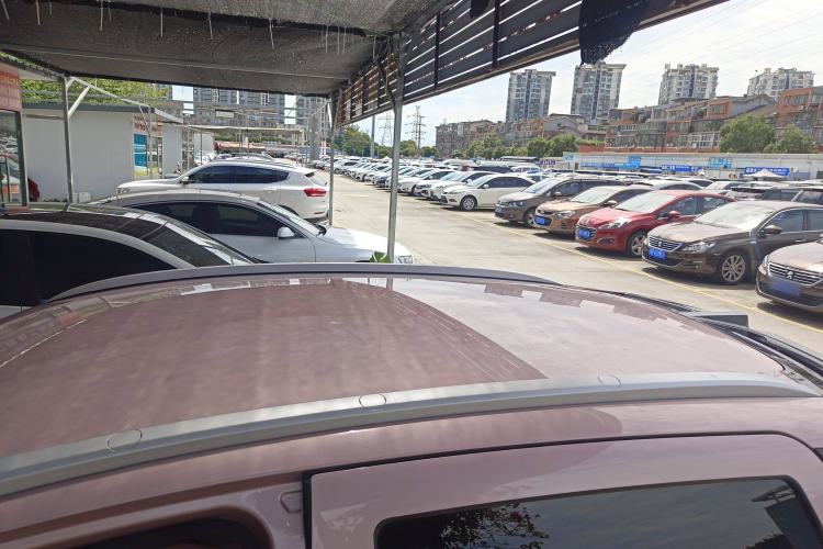 Used Geometry E Firefly 2024 301km Starlight Roof