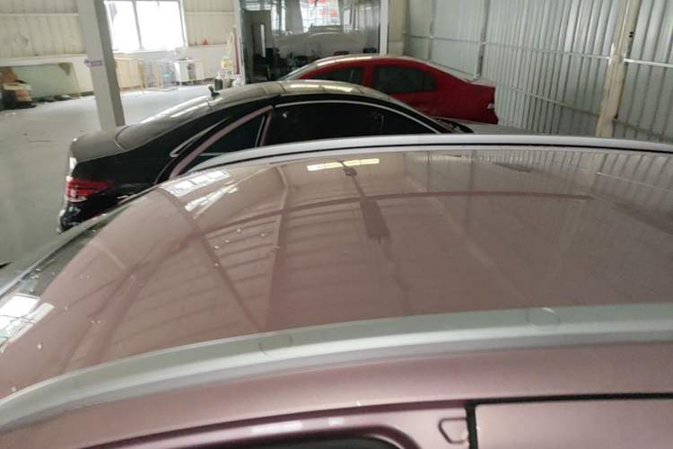 Used Geometry E Firefly 2024 301km Starlight Roof