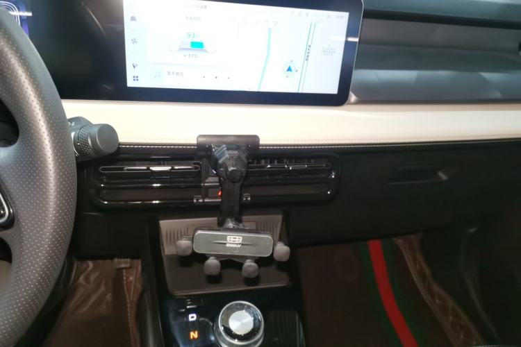 Used Geometry E Firefly 2024 301km Flowing Light Audio And AC Panel