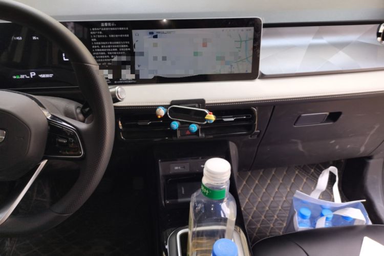 Used Geometry E Firefly 2024 301km Starlight Audio And AC Panel