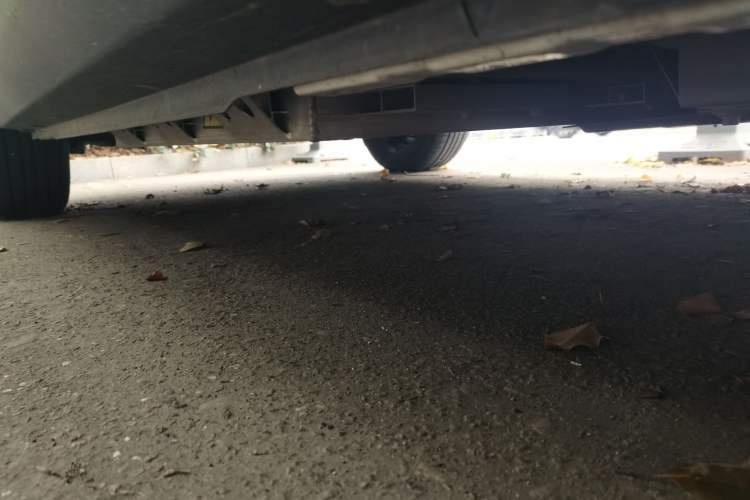 Used Geometry E Firefly 2024 401km Starlight Chassis Front Right