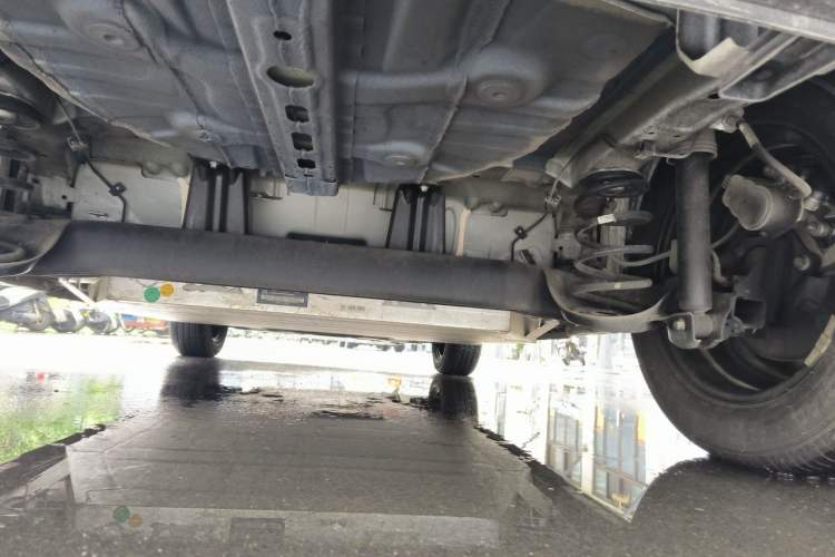 Used Geometry E Firefly 2024 301km Starlight Chassis Rear