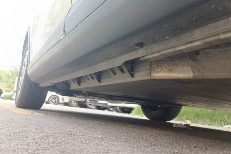 Used Geometry E Firefly 2024 301km Longteng Edition Chassis Rear Left