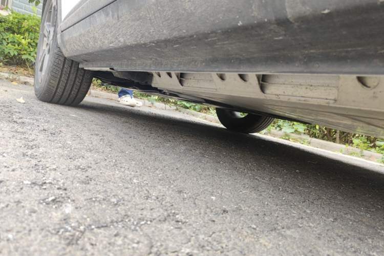 Used Geometry E Firefly 2024 301km Starlight Chassis Rear Left