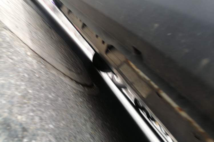 Used Geometry E Firefly 2024 301km Flowing Light Chassis Rear Left