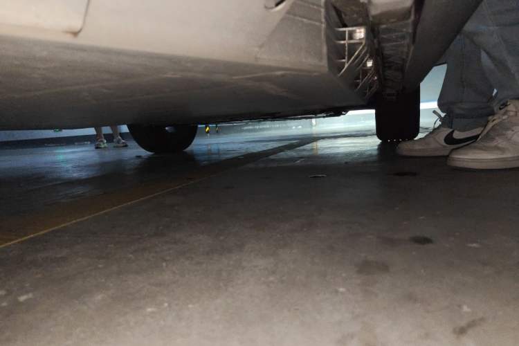 Used Geometry E Firefly 2024 301km Starlight Chassis Rear Right