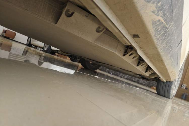 Used Geometry E Firefly 2024 401km Starlight Chassis Rear Right
