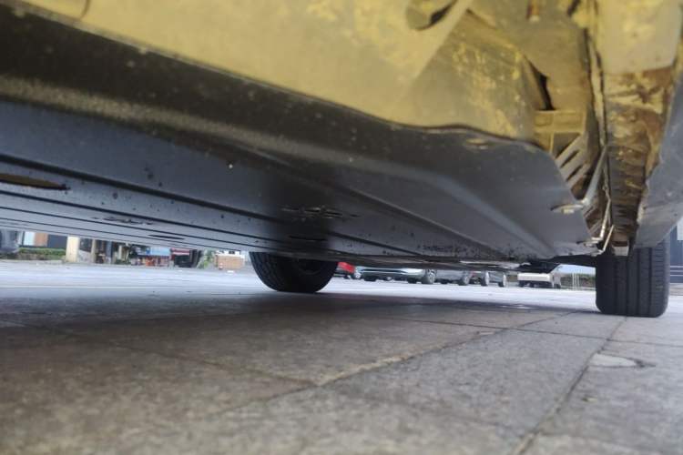 Used Geometry E Firefly 2024 301km Starlight Chassis Rear Right