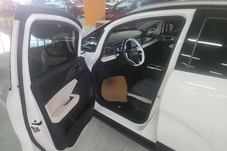 Used Geometry E Firefly 2024 401km Starlight Driver Seat