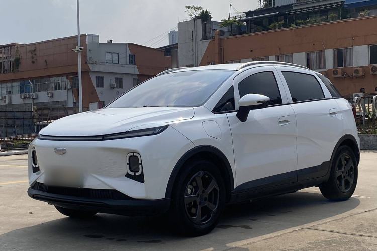 Used Geometry E Firefly 2024 401 km Fluorescent Exterior 2