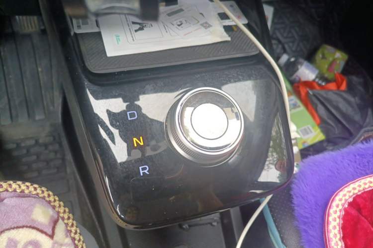 Used Geometry E Firefly 2024 301km Flowing Light Gear Lever
