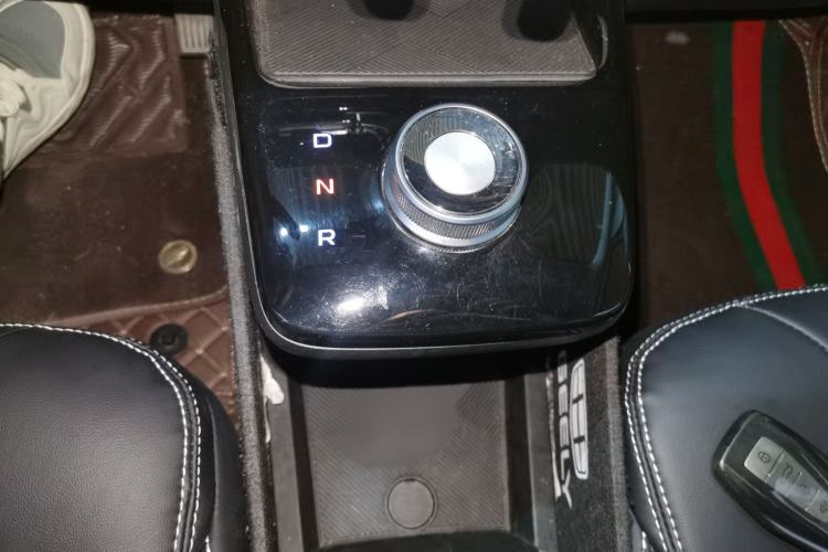Used Geometry E Firefly 2024 301km Flowing Light Gear Lever