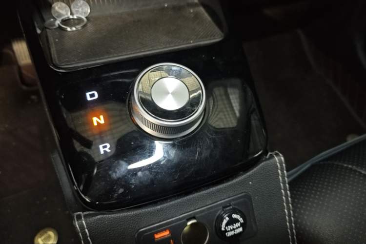 Used Geometry E Firefly 2024 301km Flowing Light Gear Lever