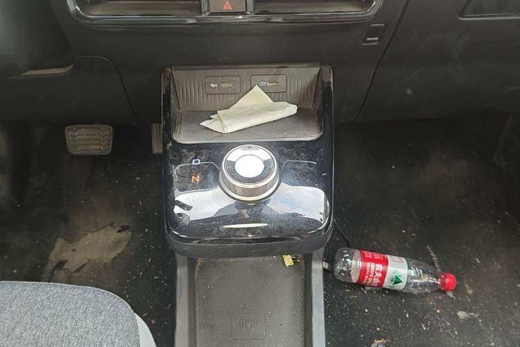 Used Geometry E Firefly 2024 301km Flowing Light Gear Lever