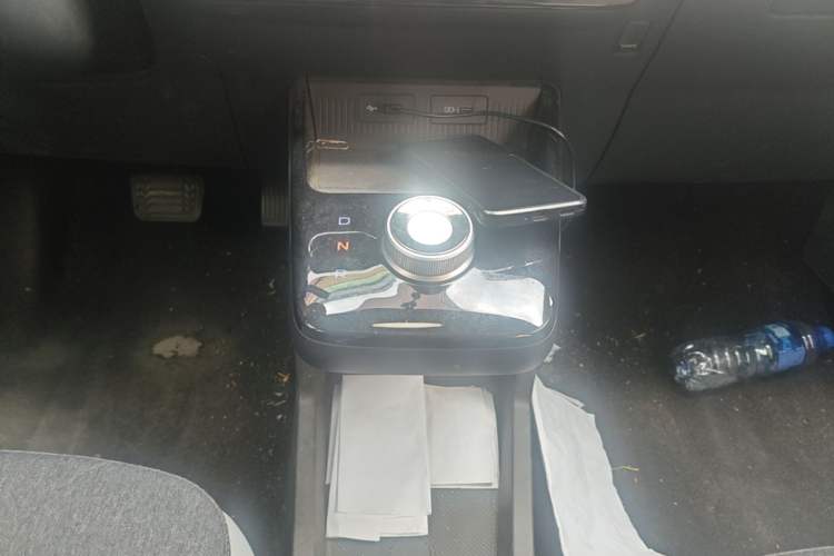Used Geometry E Firefly 2024 301km Flowing Light Gear Lever