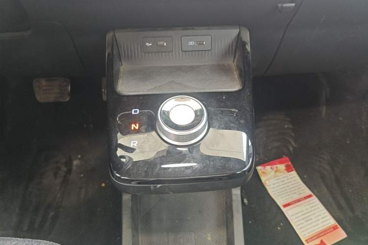 Used Geometry E Firefly 2024 301km Flowing Light Gear Lever