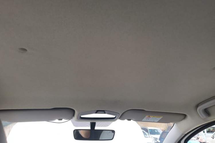 Used Geometry E Firefly 2024 301km Flowing Light Headliner