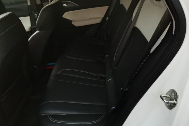 Used Geometry E Firefly 2024 301km Starlight Left Rear Seat