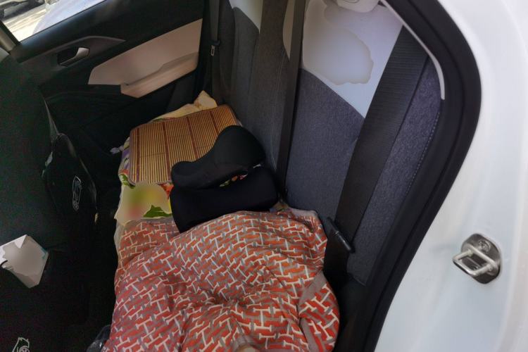Used Geometry E Firefly 2024 301km Flowing Light Left Rear Seat