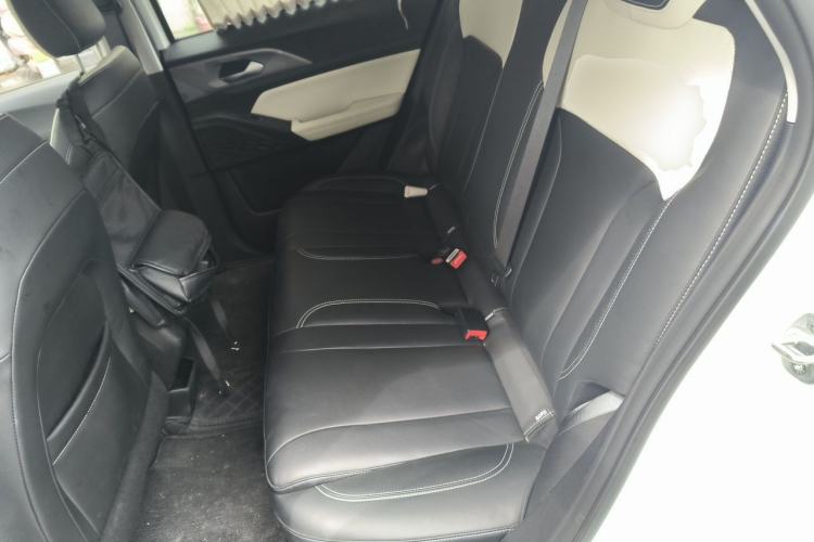 Used Geometry E Firefly 2024 301km Starlight Left Rear Seat