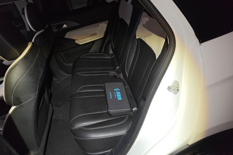 Used Geometry E Firefly 2024 301km Starlight Left Rear Seat