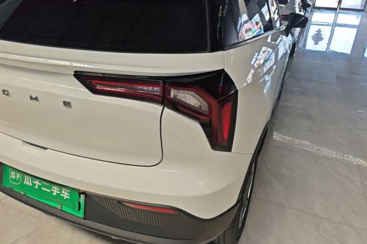 Used Geometry E Firefly 2024 301km Flowing Light Right Rear Taillight
